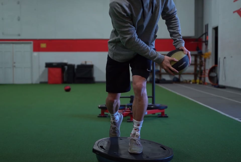 Turf area for sports training and movement testing